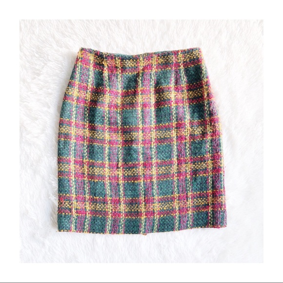 Diane Von Furstenberg Dresses & Skirts - DVF VINTAGE upscale wool tartan plaid skirt SZ8